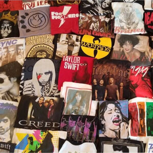 T-shirt Train Unlisted